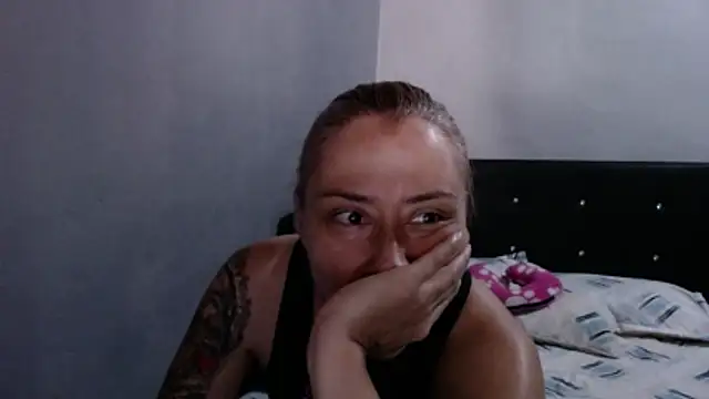 Snapshot of cataanderson_ chatting on June 2026 03:17:01 PM cataanderson online show from June 2026 03:17:01 PM