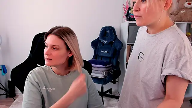 hotblonds online show from March 2026 11:26:02 AM