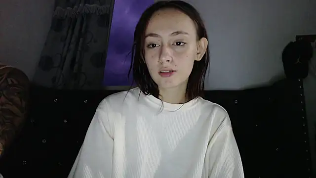 Snapshot of nathaly_bird chatting on January 2025 11:35:01 PM nathaly bird online show from January 2025 11:35:01 PM