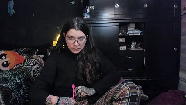 Snapshot of Lilmarieee chatting on February 2025 11:00:01 PM Lilmarieee online show from February 2025 11:00:01 PM