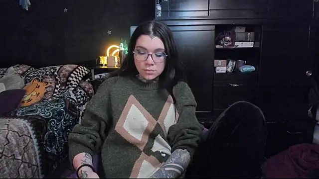 Snapshot of Lilmarieee chatting on February 2025 10:26:02 PM Lilmarieee online show from February 2025 10:26:02 PM