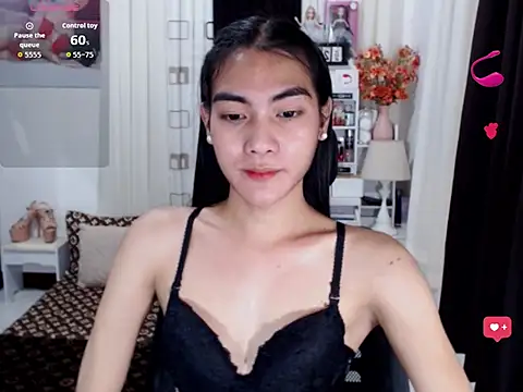Snapshot of LAVIDALENATS chatting on January 2026 04:44:01 PM LAVIDALENATS online show from January 2026 04:44:01 PM