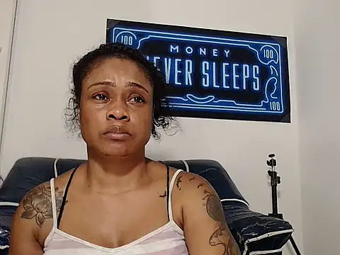 alexiaao9 online show from April 2026 04:27:02 AM