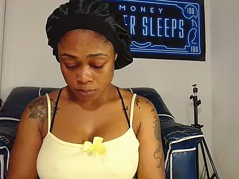 alexiaao9 online show from April 2026 03:09:01 PM