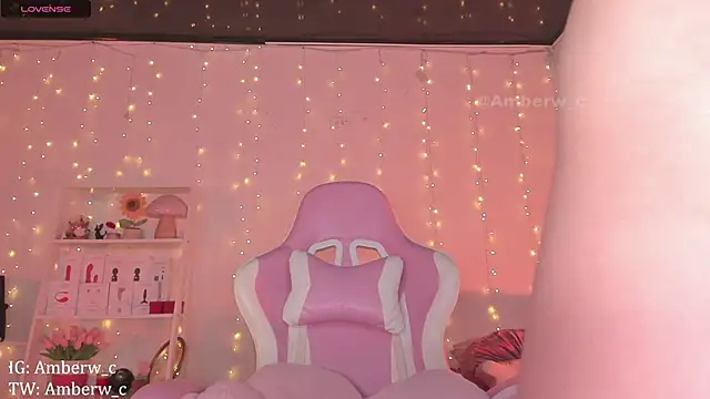 Ambeerouse online show from October 2025 01:40:02 AM