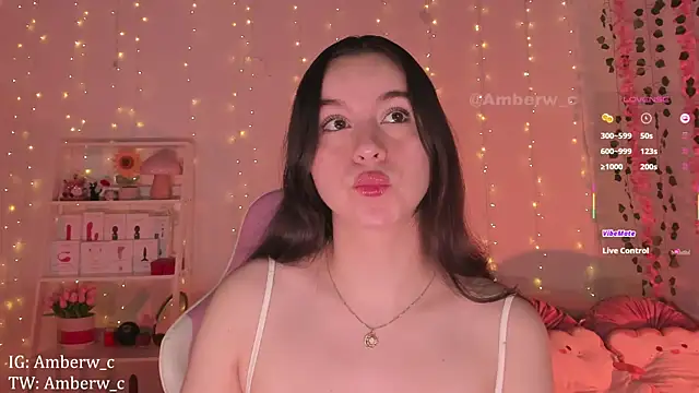 Ambeerouse online show from October 2025 02:13:01 AM