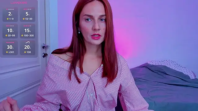 BritneyHall online show from October 2025 09:36:01 AM