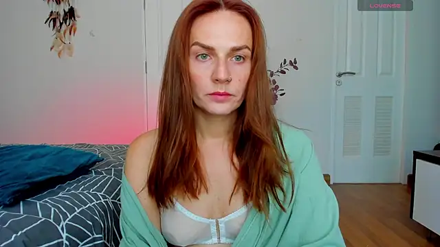 BritneyHall online show from January 2025 05:16:01 AM