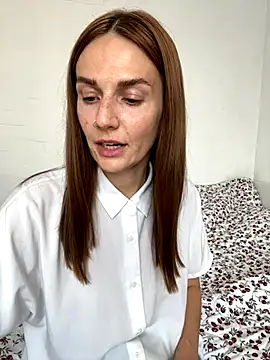 BritneyHall online show from October 2025 07:09:02 AM