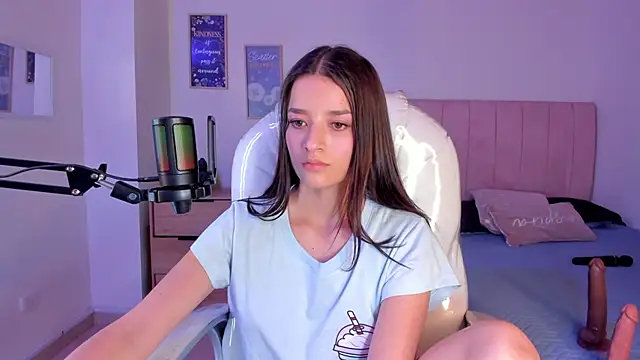 Amaia Daniells online show from February 2025 06:27:02 AM