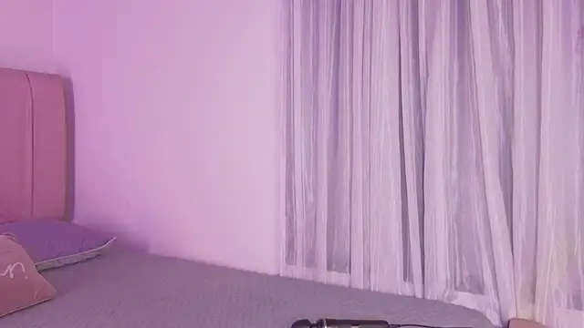 Amaia Daniells online show from November 2025 03:45:02 AM