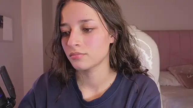 Amaia Daniells online show from January 2026 04:08:02 AM