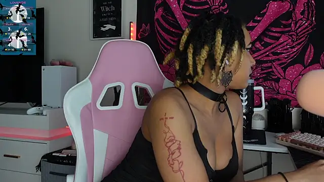 goddessxdreaxo online show from December 2025 06:40:01 PM