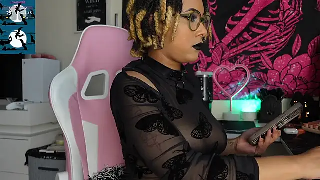 goddessxdreaxo online show from December 2025 06:50:02 PM