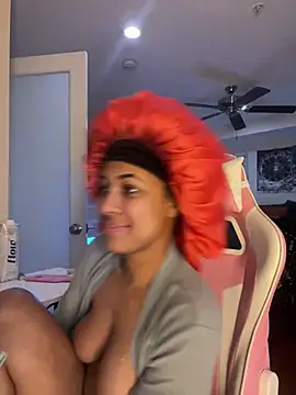 Snapshot of goddessxdreaxo chatting on February 2025 12:30:01 AM goddessxdreaxo online show from February 2025 12:30:01 AM