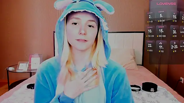Snapshot of fleximona chatting on October 2025 08:35:01 AM fleximona online show from October 2025 08:35:01 AM
