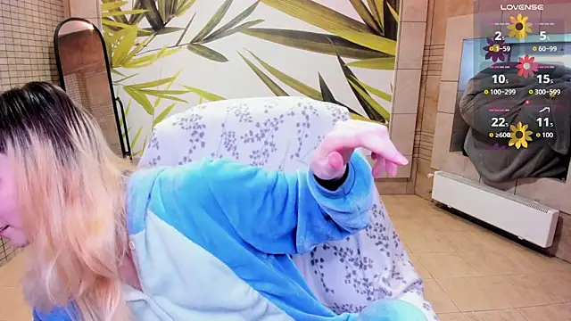 fleximona online show from April 2026 10:11:01 AM