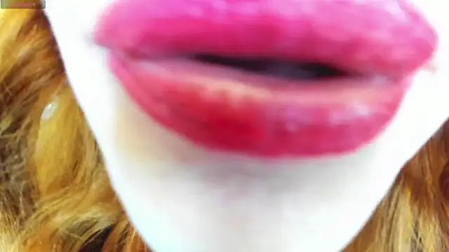 Snapshot of softlysoftlyasbeauty chatting on March 2025 07:38:02 PM softlysoftlyasbeauty online show from March 2025 07:38:02 PM