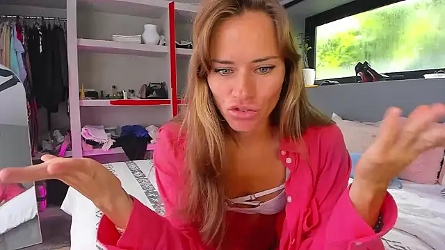 holy khloe online show from February 2026 01:28:01 AM