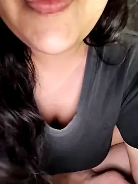 Annerae online show from March 2026 04:52:02 PM