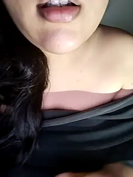 Annerae online show from March 2026 04:35:01 PM