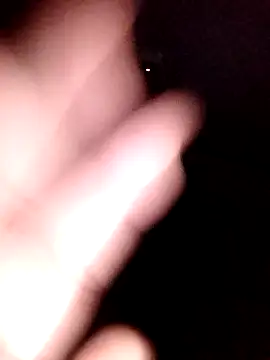 Annerae online show from November 2025 04:44:02 PM