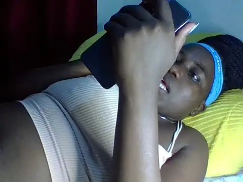 cute-marianna online show from April 2026 05:14:01 PM