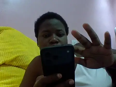 Snapshot of cute-marianna chatting on August 2026 10:20:01 AM cute-marianna online show from August 2026 10:20:01 AM