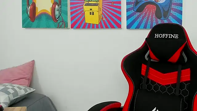 Ash milk online show from March 2026 10:00:02 PM