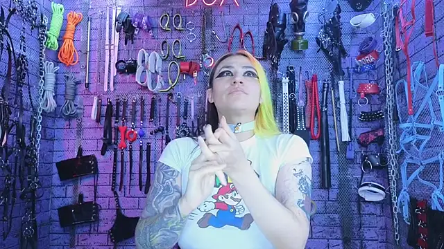 PANDORANEZZ online show from November 2025 06:02:01 AM