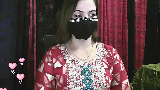 Cute Sonii online show from December 2025 01:24:02 PM