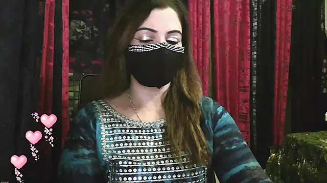 Cute Sonii online show from November 2025 12:22:01 PM