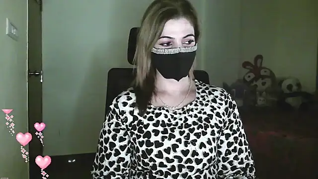 Cute Sonii online show from December 2025 02:17:01 PM