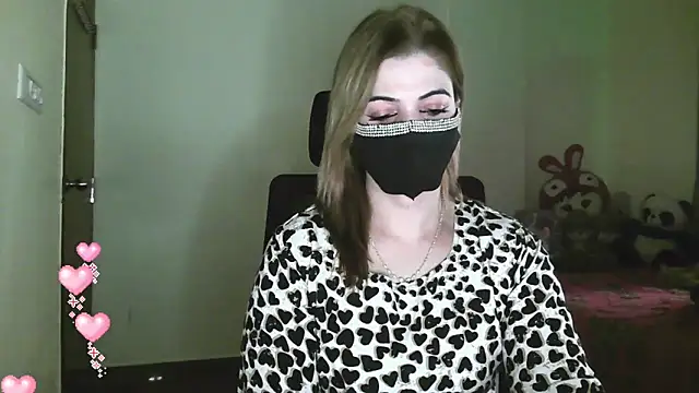 Cute Sonii online show from December 2025 10:47:01 AM