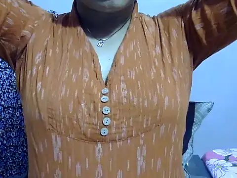 Snapshot of mahira_999 chatting on February 2026 04:34:01 AM mahira 999 online show from February 2026 04:34:01 AM