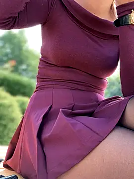 YOUR-KARINA online show from September 2025 03:40:02 AM