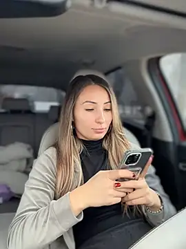 YOUR-KARINA online show from January 2026 08:29:01 AM