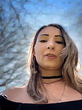 YOUR-KARINA online show from April 2026 04:51:01 AM