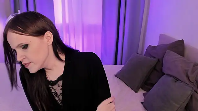 EffieMinki online show from February 2026 09:22:02 PM