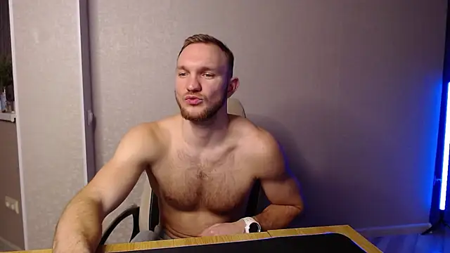 Toress1 online show from February 2025 07:12:02 PM