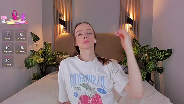 Kira Quinn online show from October 2025 07:16:01 AM