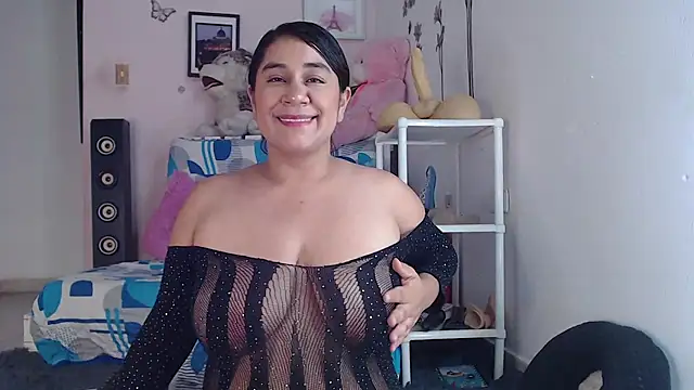 Snapshot of emiligrey_ chatting on March 2025 04:10:01 AM emiligrey online show from March 2025 04:10:01 AM