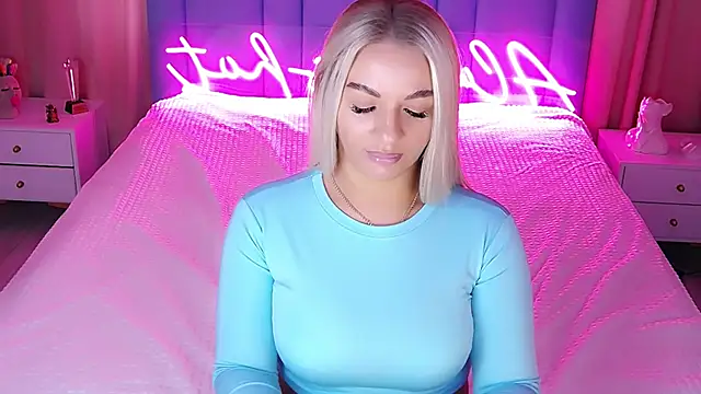 AllwaysHotJ online show from October 2025 02:13:01 AM