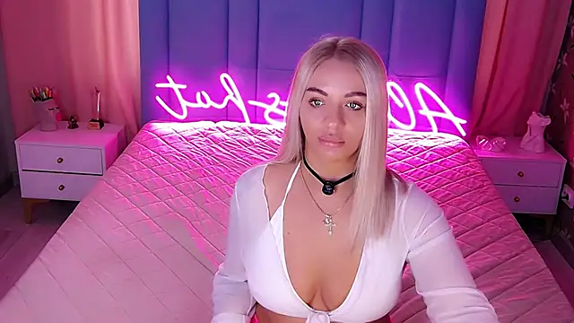 AllwaysHotJ online show from April 2026 02:51:02 AM