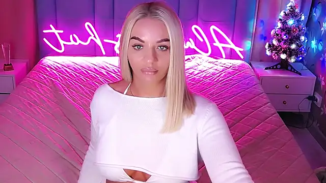 AllwaysHotJ online show from January 2026 02:40:01 AM