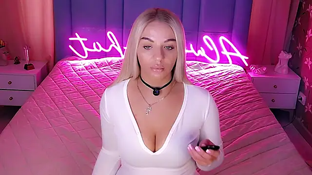 AllwaysHotJ online show from March 2026 02:14:02 AM