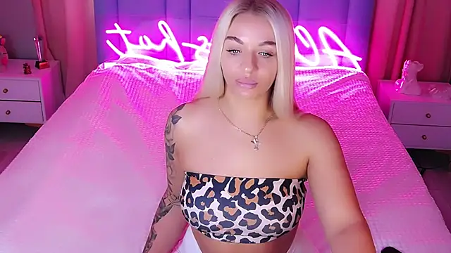 AllwaysHotJ online show from October 2025 01:59:02 AM