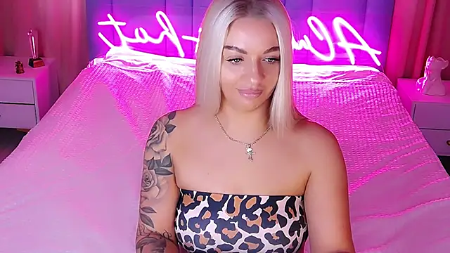 AllwaysHotJ online show from October 2025 02:13:02 AM