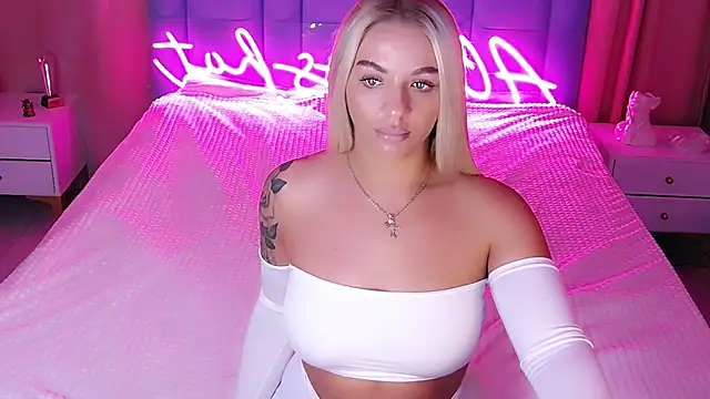 AllwaysHotJ online show from October 2025 02:10:01 AM