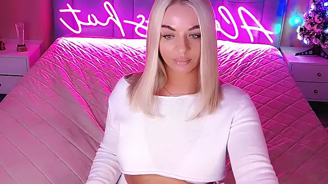 AllwaysHotJ online show from January 2026 02:07:01 AM